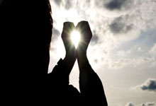 2025年以来萨内在德甲已经直接参与9球，仅次于凯恩.